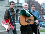 Jack_Hardy_-_Novara_28.11.05_7_In_posa_con_la_band.jpg